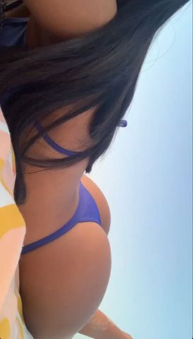 Moreninha gostosa bem namoradinha adoro meter gostoso sem frescura oral babadinho 
