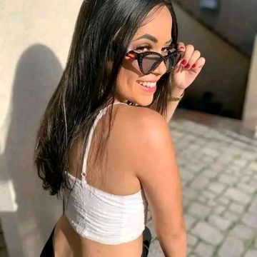 Olá amores estou disposta a fazer aquele amor inesquecível. 
