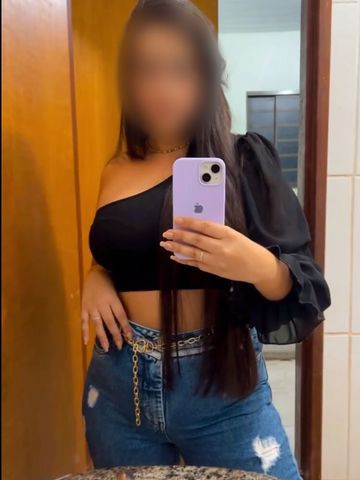 Morena gostosa pronta pra lhe dar muito prazer 