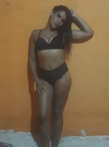 Sou uma.pessoa tranquila   gosro de trabalha  conversa  atende meus cliente  bem da toda atencao  .gosto mas  de ouvir que fala de me   procuro ser uma companhia  agradavel 